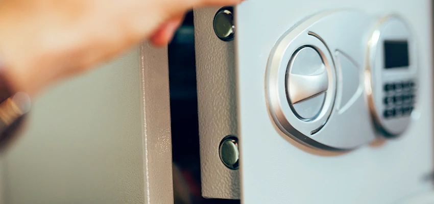 Fingerprint Safe Openers in Arlington Heights, IL