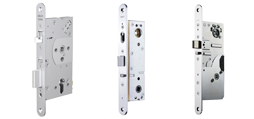 ASSA-Abloy Locks Hinge Repair in Arlington Heights, Illinois